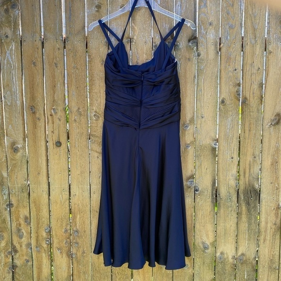 Badgley Mischka 100% Silk Midnight Blue Halter Dress Sz 6 - Picture 13 of 13